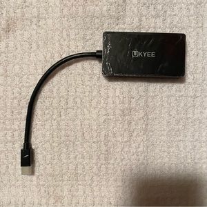 VKYEE Multifunction Mini Display Port Adapter to HDMI/DVI/VGA 3-in-1